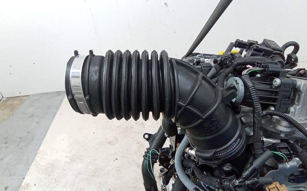 патрубок воздушного фильтра Dacia Duster 2 поколение 2018, 1.5 л., дизель, МКПП, 165758885R - фото №1