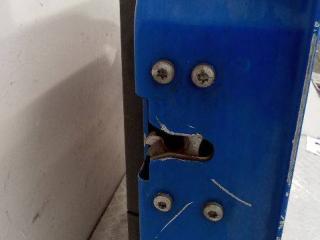 замок двери передней правой MAN TGL 1 поколение 2006