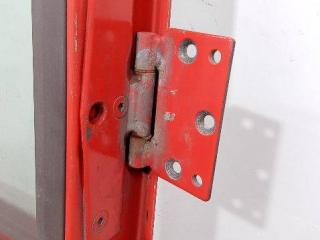 петля двери Renault Magnum 4 поколение 2005