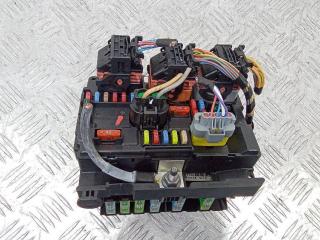 блок предохранителей Peugeot 207 1 поколение [рестайлинг] 2009, 9664997880