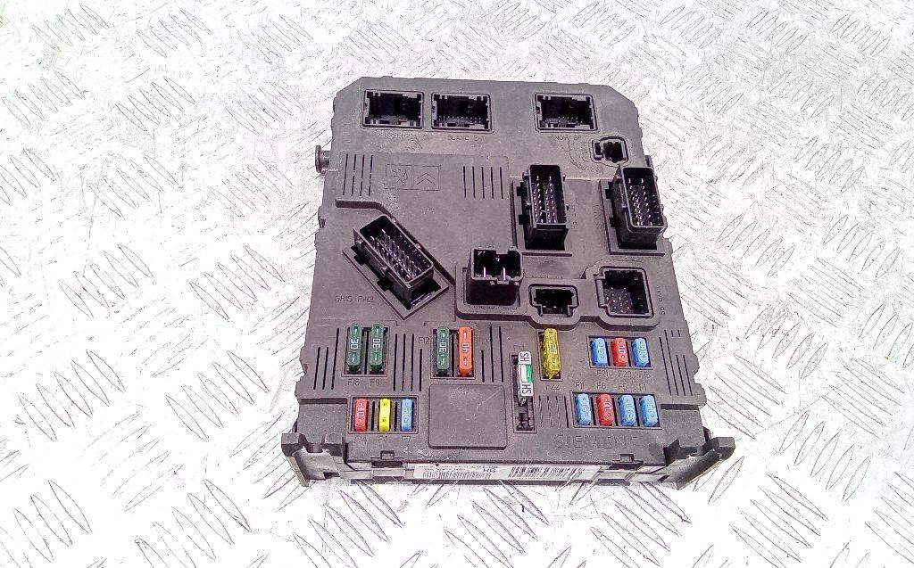 блок комфорта Citroen Xsara Picasso 1 поколение 2000, 9653667580 - фото №1