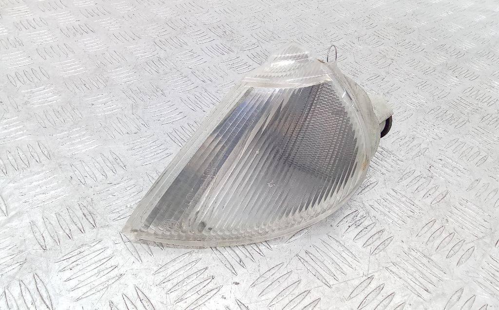 поворотник левый Renault Laguna 1 поколение 1996, 7700820126 - фото №1