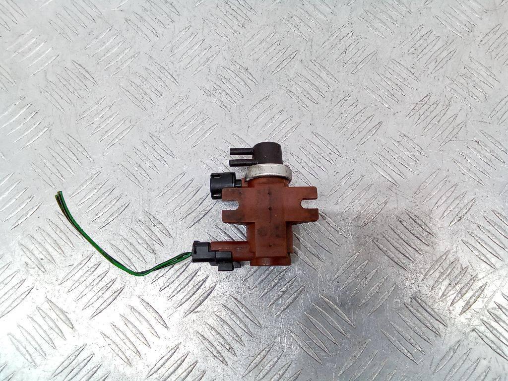 электромагнитный клапан Volvo S40 2 поколение 2004, 2.0 л., дизель, МКПП, 72832804 - фото №1