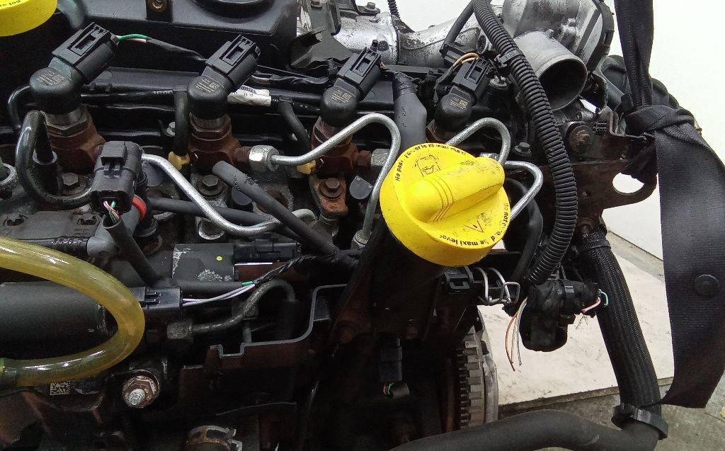 щуп двигателя Renault Megane 3 поколение 2011, 1.5 л., дизель - фото №1