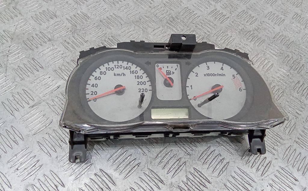 щиток приборов (приборная панель) Nissan Note E11 2007, 9U55C - фото №1