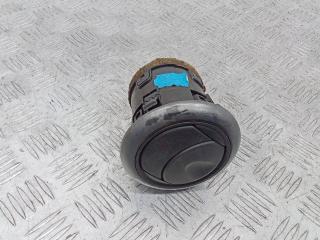 дефлектор обдува салона Nissan Note E11 2007, 687619U00A