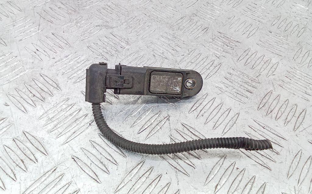 датчик абсолютного давления Renault Clio 3 поколение 2008, 8200168253 - фото №1