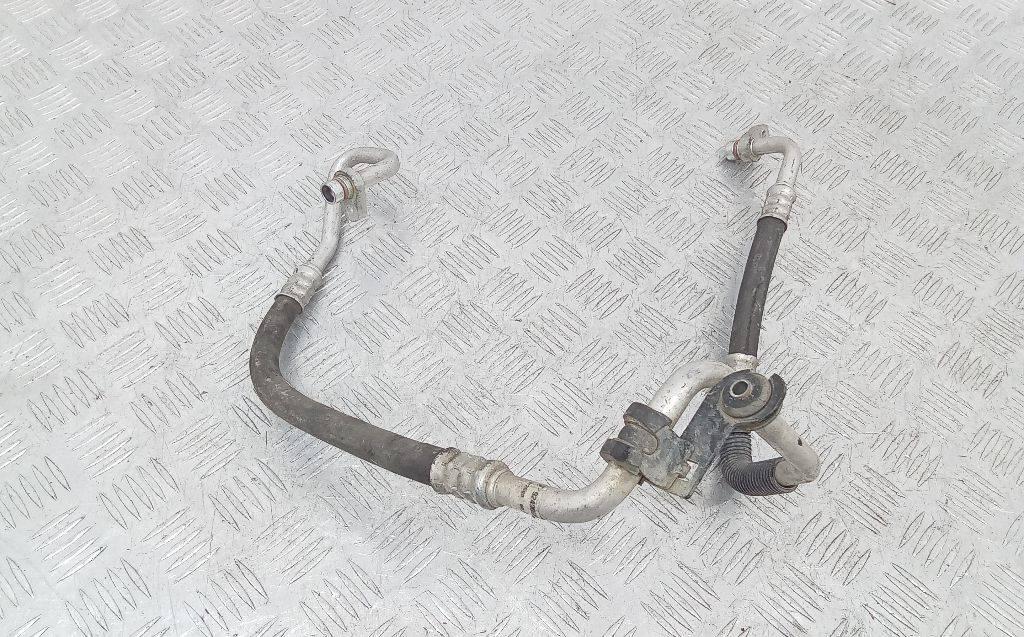 трубка кондиционера Renault Megane 3 поколение 2011, 924900016R - фото №1