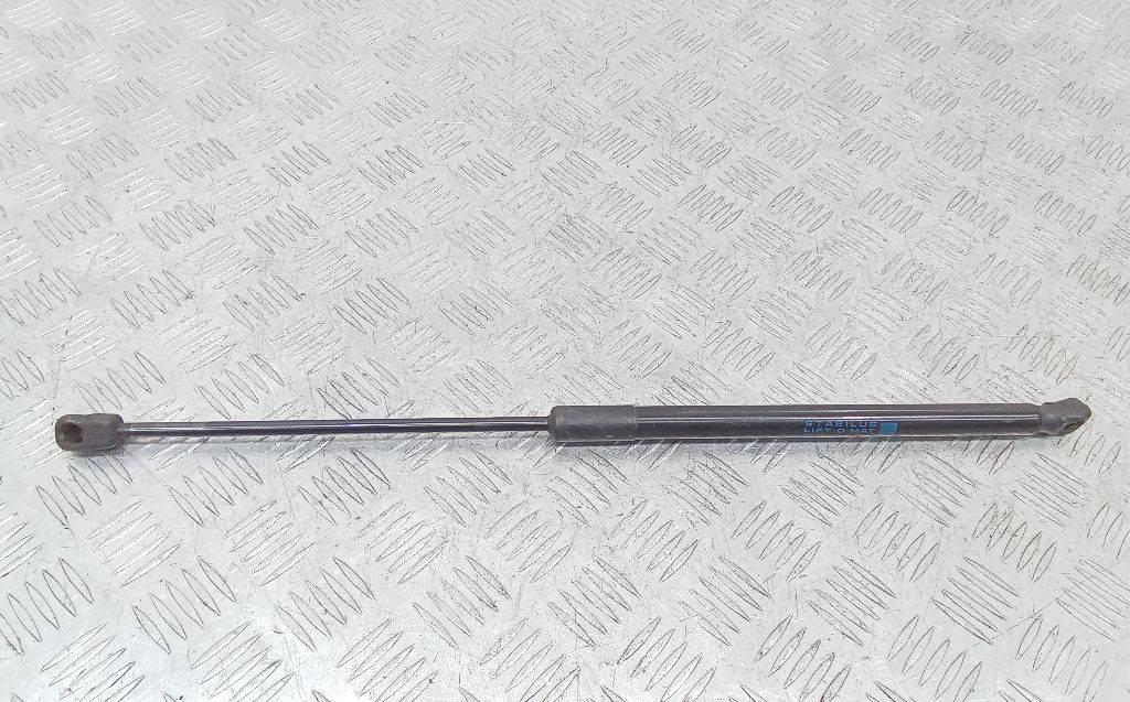 амортизатор крышки багажника (3-5 двери) Mercedes-Benz A-Класс W176 2013, A1769800264 - фото №1