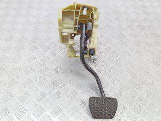 педаль тормоза BMW 5 серия E60/E61 2006, 676922103