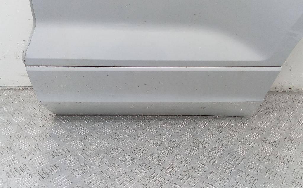 молдинг двери задней левой Volkswagen T-Roc 1 поколение 2019 - фото №1