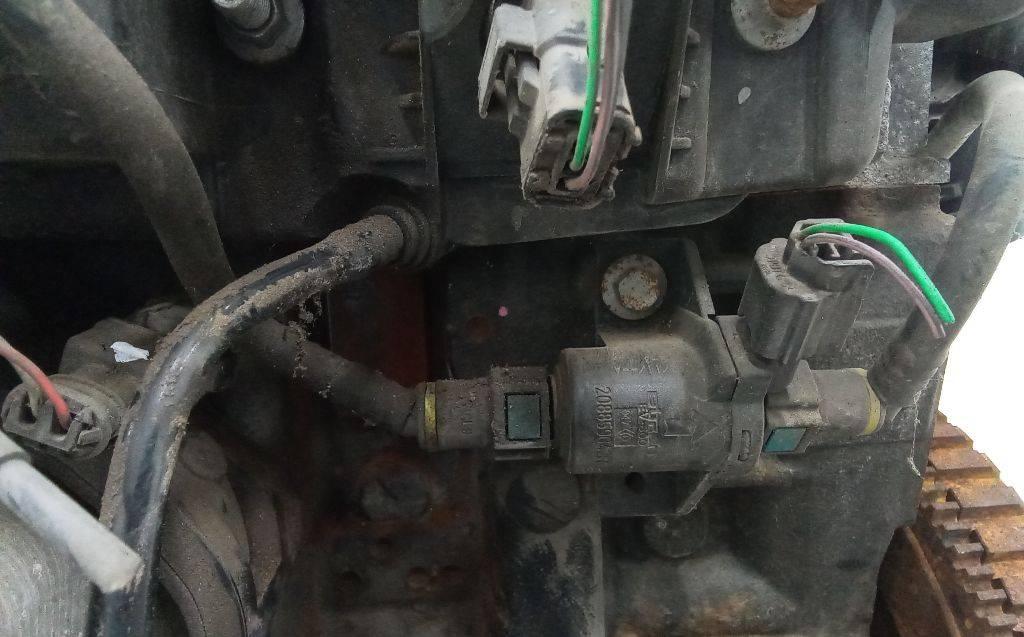 электромагнитный клапан Renault Clio 4 поколение 2012, 1.5 л., дизель, МКПП, 208859042R - фото №1