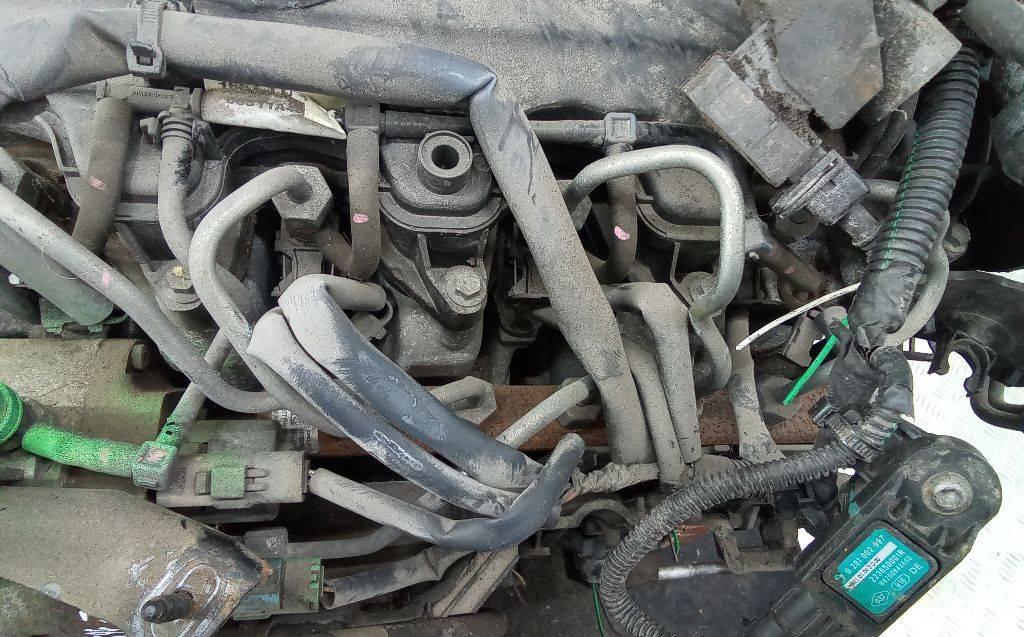 топливная рампа Renault Clio 4 поколение 2012, 1.5 л., дизель, МКПП, 8200701690 - фото №1