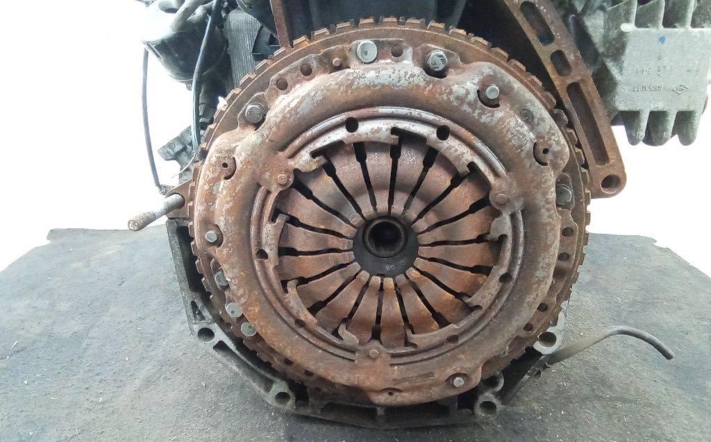 комплект сцепления Renault Clio 4 поколение 2012, 1.5 л., дизель, МКПП, 8200335084 - фото №1