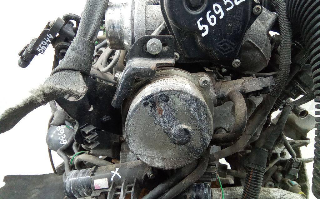 насос вакуумный Renault Clio 4 поколение 2012, 1.5 л., дизель, МКПП, 8201005306 - фото №1