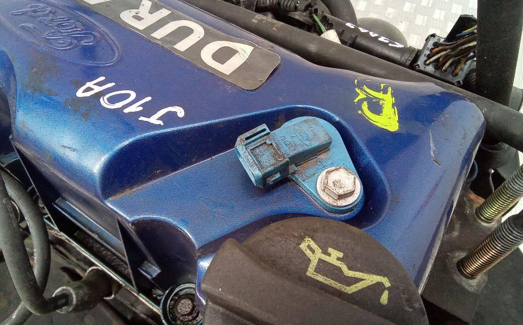 датчик распредвала Ford Ka 1 поколение 2003, 1.6 л., бензин, МКПП, 12K073AB - фото №1