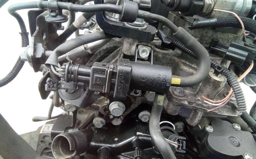 электромагнитный клапан Nissan Qashqai 2 поколение 2014, 1.2 л., бензин, МКПП - фото №1
