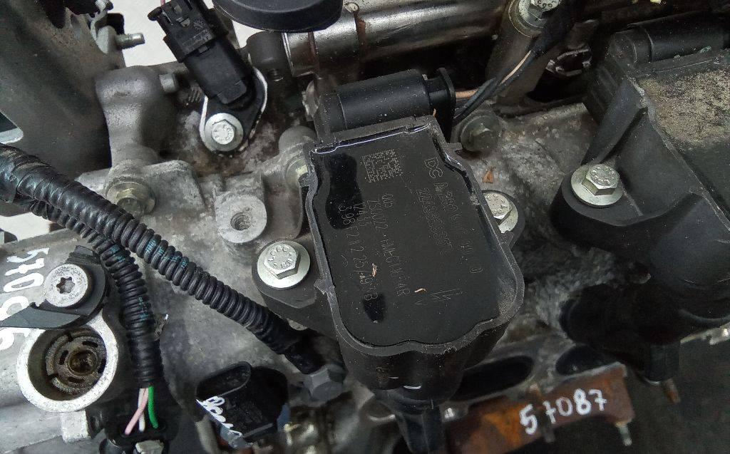 катушка зажигания Renault Arkana 1 поколение 2019, 1.3 л., бензин, МКПП, 224332935R - фото №1