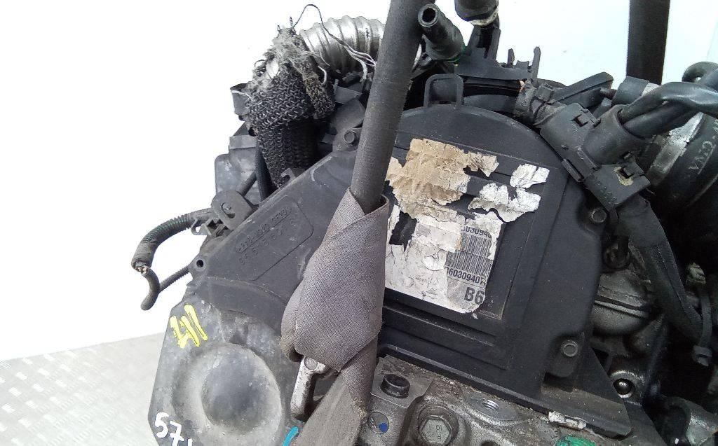 защита (кожух) ремня ГРМ Peugeot 407 1 поколение 2007, 1.6 л., дизель, МКПП, 9651560180 - фото №1