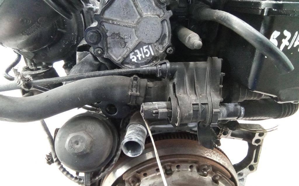 корпус термостата Peugeot 407 1 поколение 2007, 1.6 л., дизель, МКПП - фото №1