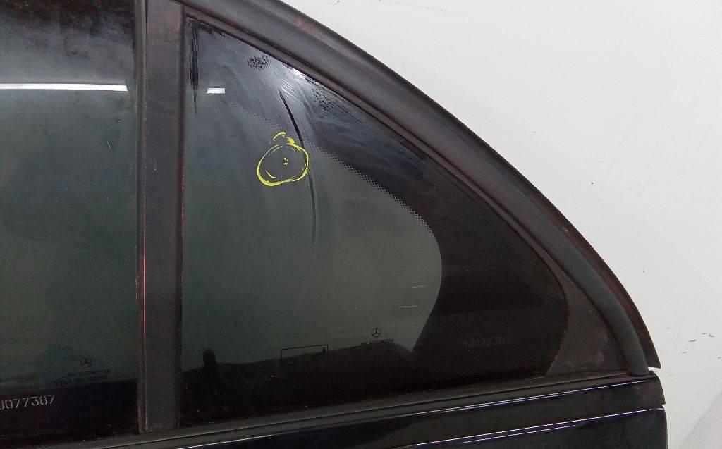форточка задняя левая Mercedes-Benz A-Класс W176 2013, 43R-006723 - фото №1