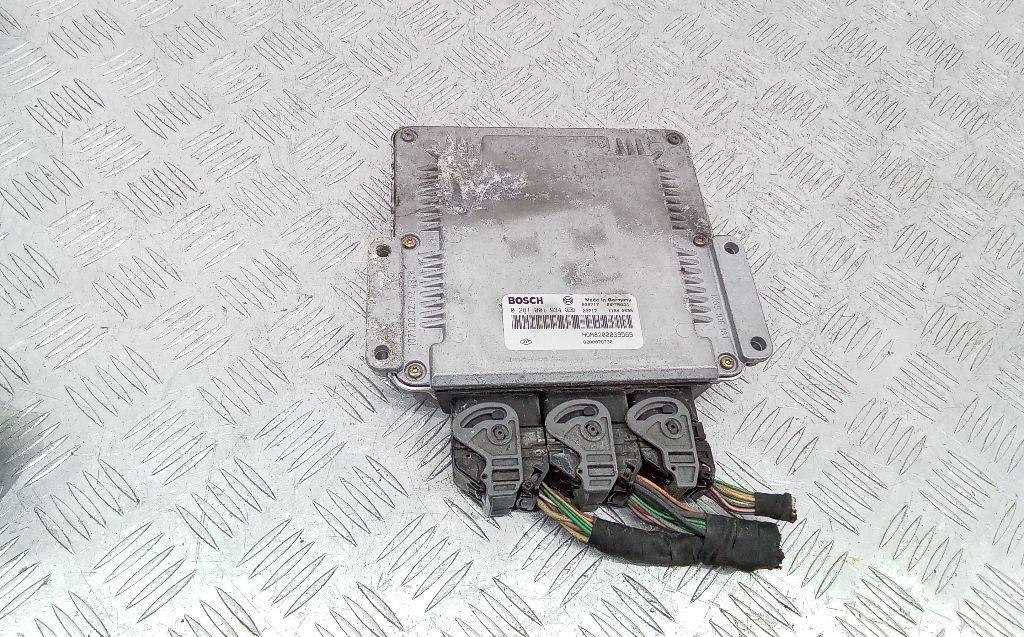 блок управления двигателем Renault Scenic 2 поколение 2003, 1.9 л., дизель, МКПП, 8200039569 - фото №1