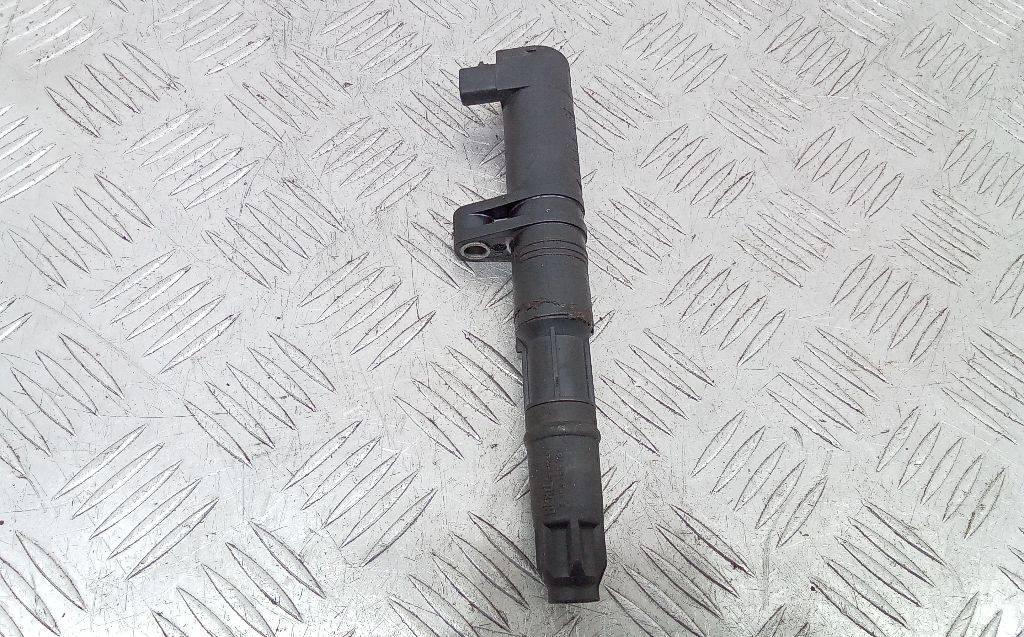 катушка зажигания Renault Megane 3 поколение 2008, 1.6 л., бензин, МКПП, 8200568671, 7700875000 - фото №1