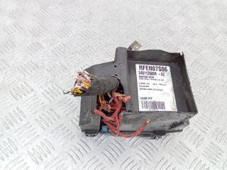 блок предохранителей Renault Espace 4 поколение [2-й рестайлинг] 2012, 240112989R