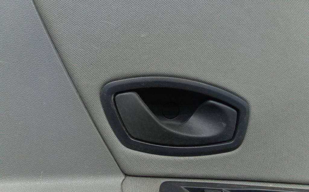 ручка внутренняя задняя правая Renault Megane 3 поколение 2009 - фото №1