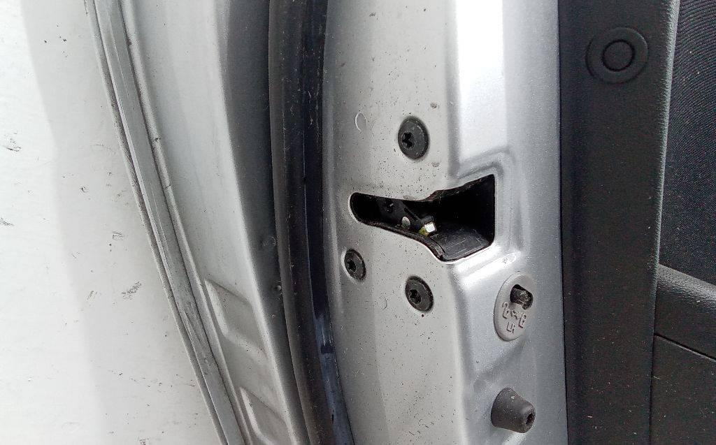 замок двери задней левой Hyundai i30 FD 2008 - фото №1