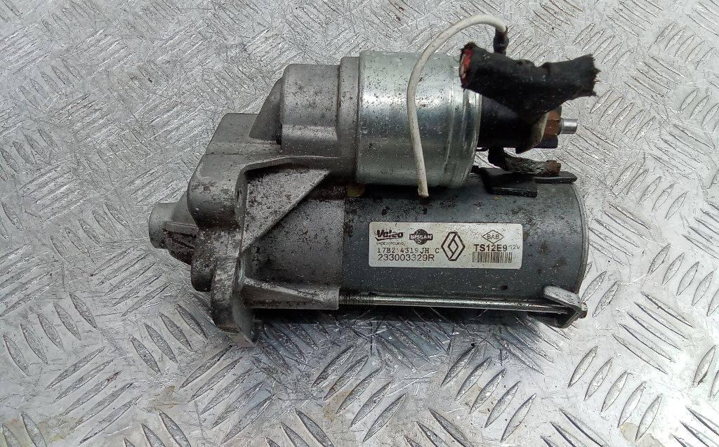 стартер Renault Clio 4 поколение 2012, 1.5 л., дизель, МКПП, 233003329R - фото №1