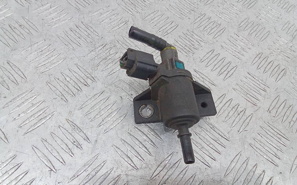 электромагнитный клапан Renault Megane 3 поколение 2011, 1.5 л., дизель, МКПП, 208859042R - фото №1