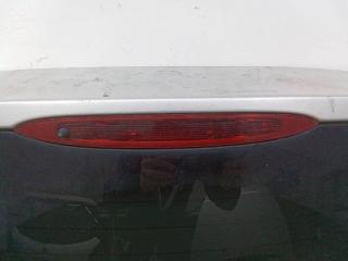 дополнительный стоп-сигнал Renault Modus 2 поколение 2009