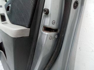 замок двери передней правой Toyota Yaris XP9 2007