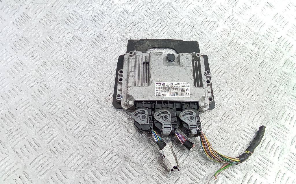 блок управления двигателем Citroen C4 Picasso 1 поколение 2009, 1.6 л., дизель, МКПП, 9665674480 - фото №1