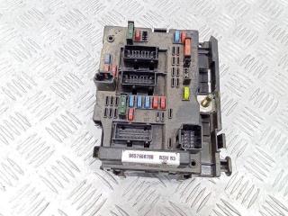 блок предохранителей Peugeot 206 1 поколение [рестайлинг] 2005, 9657608780