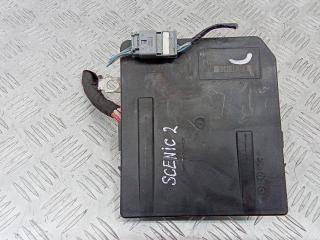 блок предохранителей Renault Scenic 2 поколение [рестайлинг] 2006, 1.9 л., дизель, МКПП, 8200481866