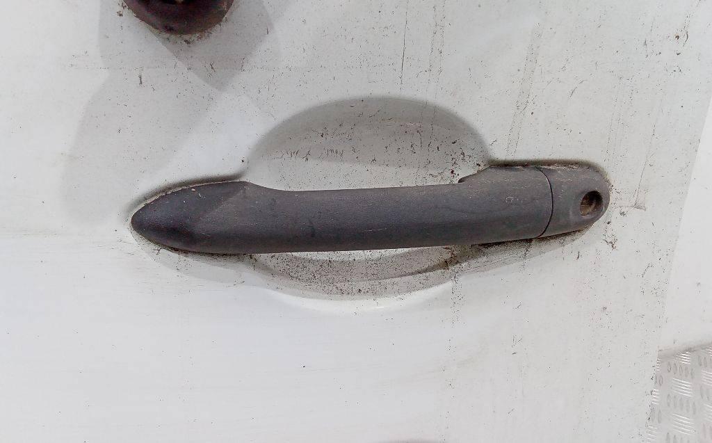 ручка наружная задняя левая Renault Kangoo 2 поколение 2009 - фото №1