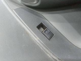 кнопка стеклоподъемника двери Toyota Verso 1 поколение 2009