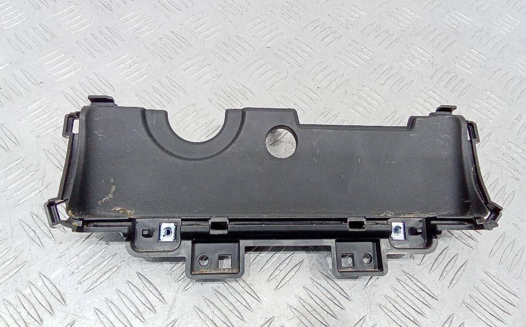 пластик Hyundai Tucson 4 поколение 2022, 84833-N7000 - фото №1