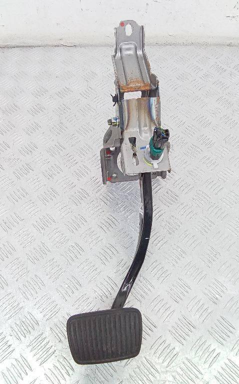 педаль тормоза Hyundai Tucson 4 поколение 2022, 1.6 л., дизель, 32800-N9220 - фото №1