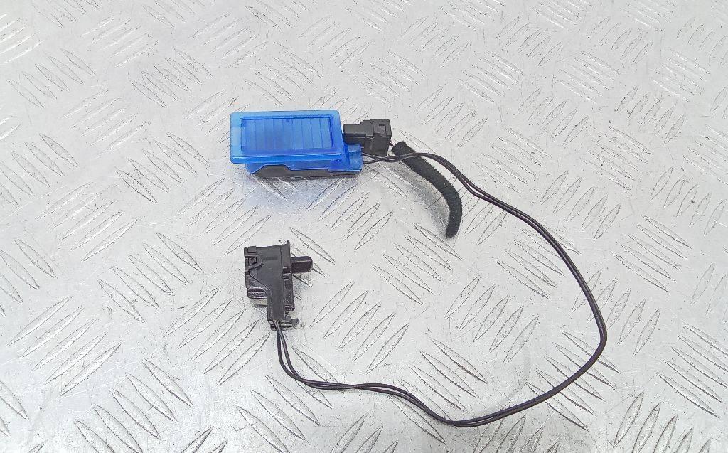 плафон подсветки бардачка Hyundai Tucson 4 поколение 2022, 84547P2000 - фото №1