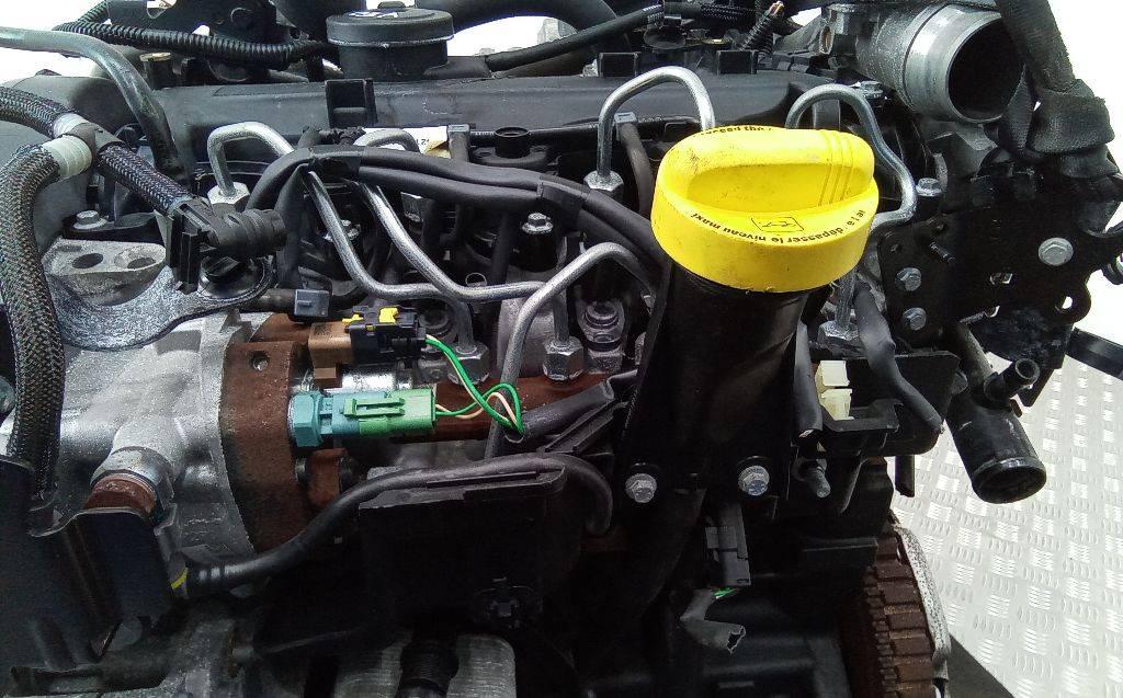 щуп двигателя Renault Duster 1 поколение 2011, 1.5 л., дизель, МКПП - фото №1