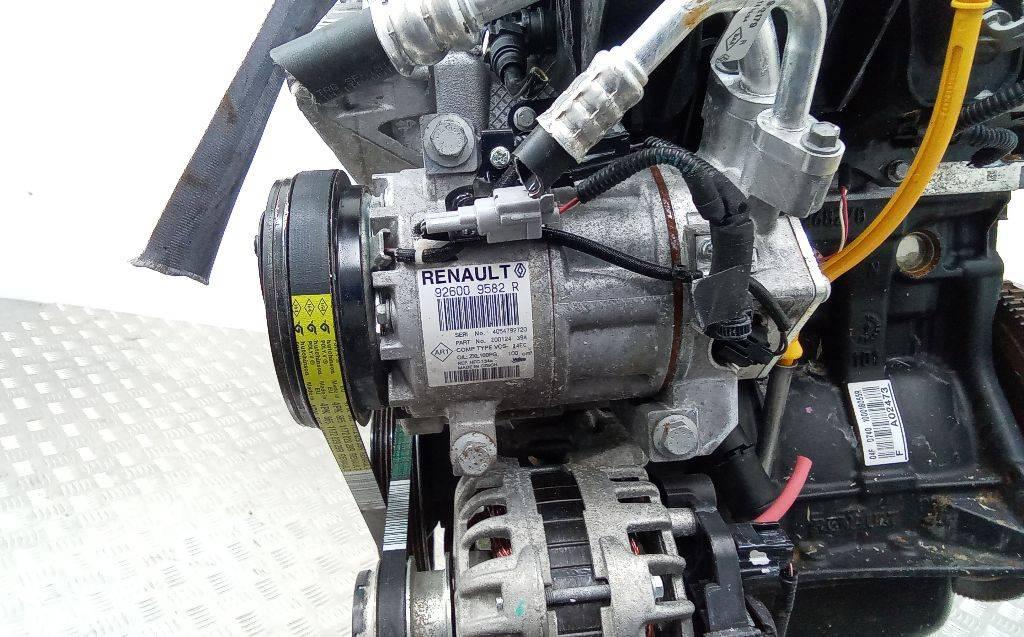 компрессор кондиционера Renault Clio 4 поколение 2014, 1.2 л., бензин, МКПП, 926009582R - фото №1