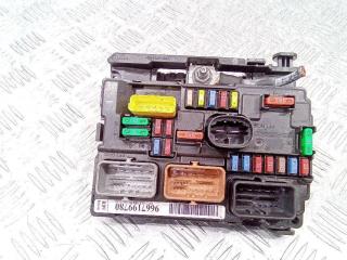 блок предохранителей Citroen C3 2 поколение [рестайлинг] 2013, 9667199780