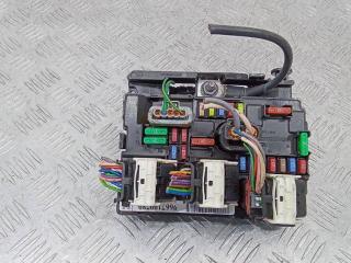 блок предохранителей Citroen C3 2 поколение [рестайлинг] 2013, 9667199780