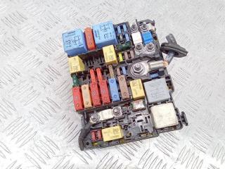 блок предохранителей Citroen C4 Picasso 1 поколение 2010, 9804848580
