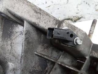 датчик коленвала Renault Megane 2 поколение [рестайлинг] 2006, 1.5 л., дизель, МКПП, 8200691795