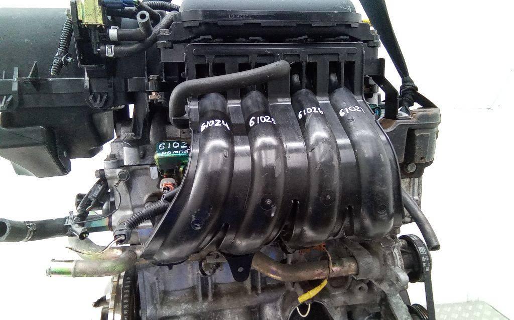 коллектор впускной Nissan Note E11 2005, 1.4 л., бензин, МКПП - фото №1