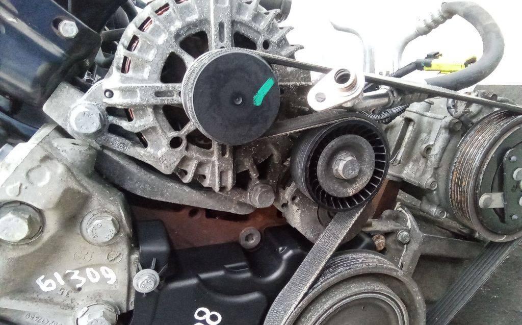 кронштейн генератора Citroen C5 2 поколение 2010, 2.0 л., дизель, МКПП - фото №1